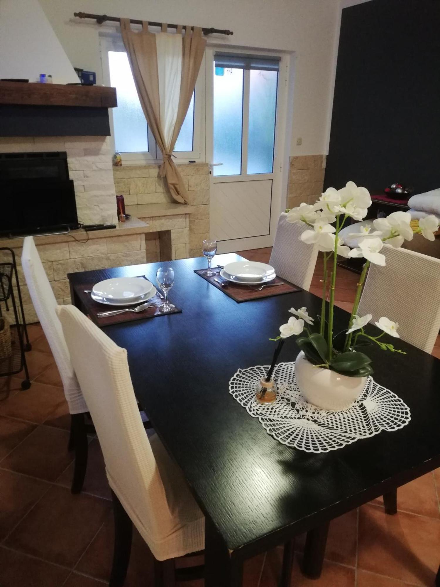 Apartments Poretti For 2,In Center Parking Free In The Yard,6 Min Beach Walk โรวีน ภายนอก รูปภาพ